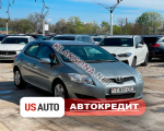 Toyota Auris 2009г. 5 700 $