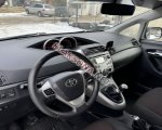 продам Toyota Avensis Verso в пмр  фото 2