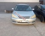 продам Toyota Avensis Verso в пмр  фото 4