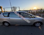 продам Toyota Avensis Verso в пмр  фото 4