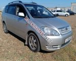 Toyota Avensis Verso 2001г. договорная