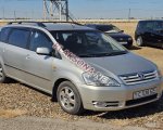 продам Toyota Avensis Verso в пмр  фото 3