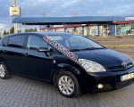 продам Toyota Corolla Verso в пмр  фото 4