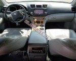 продам Toyota Highlander в пмр  фото 3