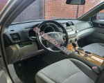 продам Toyota Highlander в пмр  фото 2