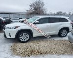продам Toyota Highlander в пмр  фото 4