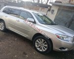 продам Toyota Highlander в пмр  фото 4