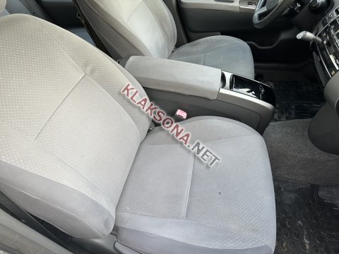 продам Toyota Priusв пмр  фото 4