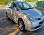 продам Toyota Prius в пмр  фото 5