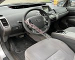 продам Toyota Prius в пмр  фото 4