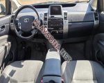 продам Toyota Prius в пмр  фото 4