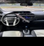 продам Toyota Prius в пмр  фото 5