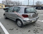 продам Toyota Yaris в пмр  фото 1