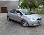 продам Toyota Yaris в пмр  фото 3