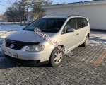 продам Volkswagen Touran в пмр  фото 3