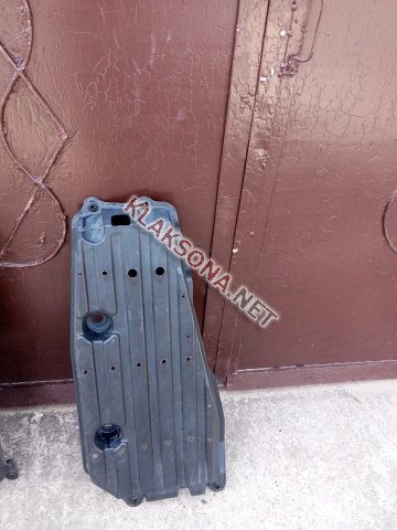 продам  Комплектующие кузовные деталив пмр  фото 6