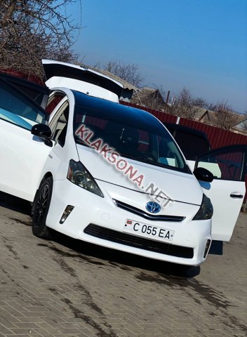 продам Toyota Prius Vв пмр  фото 5