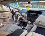 продам Toyota Prius V в пмр  фото 4