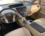 продам Toyota Prius V в пмр  фото 3