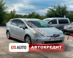 Toyota Prius V 2012г. 10 400 $