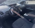 продам Toyota Prius V в пмр  фото 2