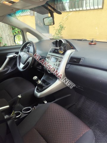 продам Toyota Versoв пмр  фото 6