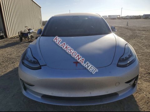 продам Tesla Model 3в пмр  фото 4