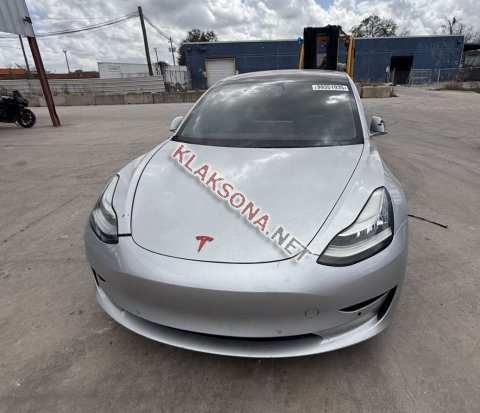 продам Tesla Model 3в пмр  фото 5