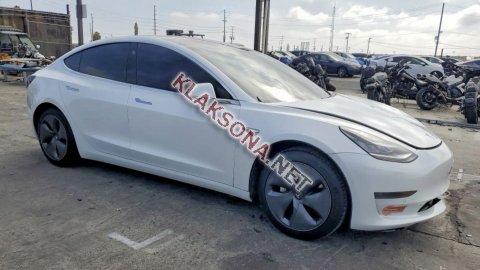 продам Tesla Model 3в пмр  фото 4