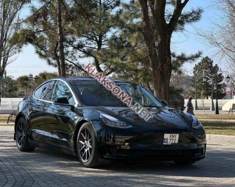 продам Tesla Model 3в пмр  фото 4