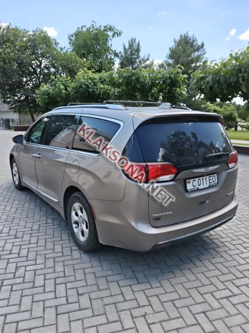 продам Chrysler Pacificaв пмр  фото 5